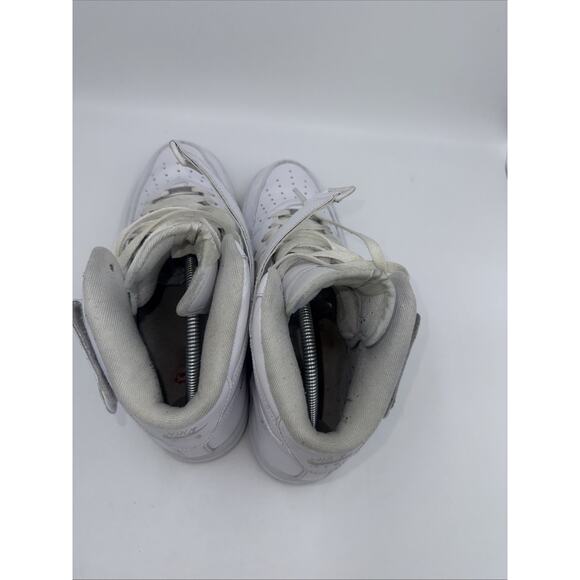 Size 9.5 - Nike Supreme x Air Force 1 Mid Box Logo - Triple White bs892 main image 4